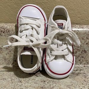 White Chuck Taylor Allstar Toddler Low Top Sneakers